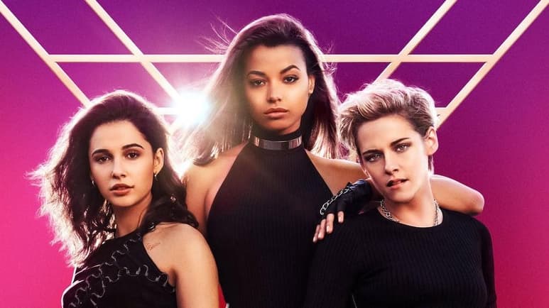 Estreno. El filme protagonizado por Kristen Stewart, Naomi Scott, Ella Balinska y Patrick Stewart, ha recibido criticas negativas.