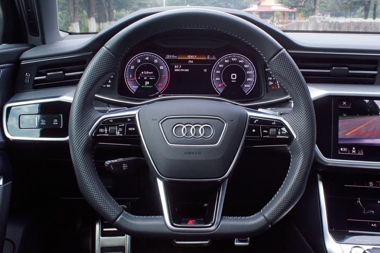 Audi ya tiene el terreno avanzado para este modelo, pues recordemos que el prototipo presentado por la marca ya contaba con propulsores eléctricos capaces de desarrollar 590 caballos de fuerza. (ARCHIVO)