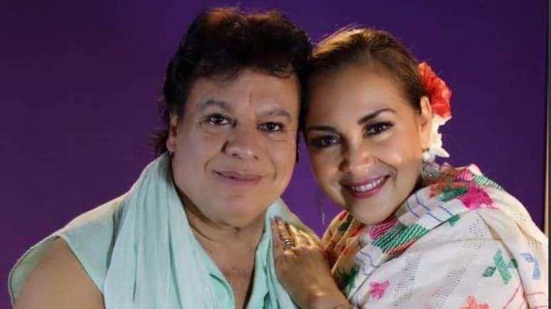 La cantante mexicana de música vernácula Aída Cuevas publicó en sus redes sociales un emotivo mensaje para recordar a Juan Gabriel, quien este martes hubiera cumplido 70 años de edad. (ESPECIAL)