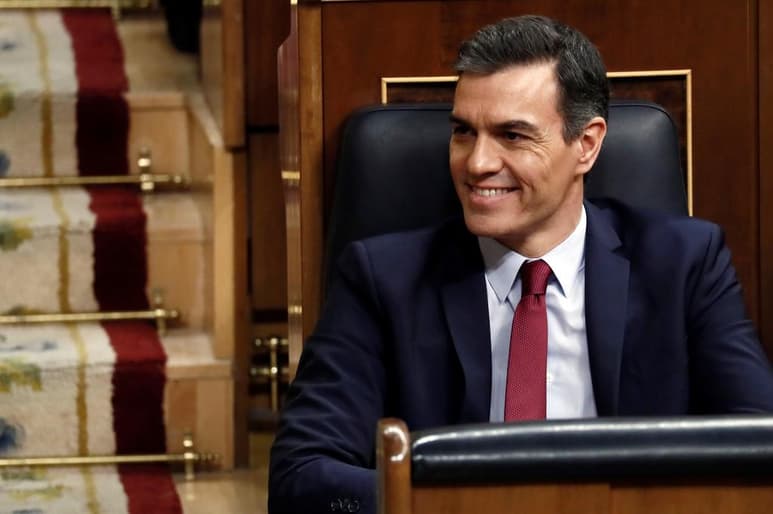 El presidente del Gobierno español, Pedro Sánchez, y el de la Generalitat, Quim Torra, mantendrán mañana, jueves, una conversación telefónica. (ARCHIVO)