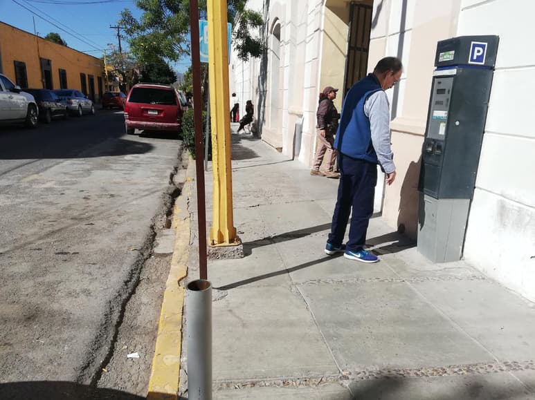 El titular indicó que el cambio de proveedor fue debido a que buscan mejores condiciones del contrato al que actualmente opera. (VIRGINIA HERNÁNDEZ)