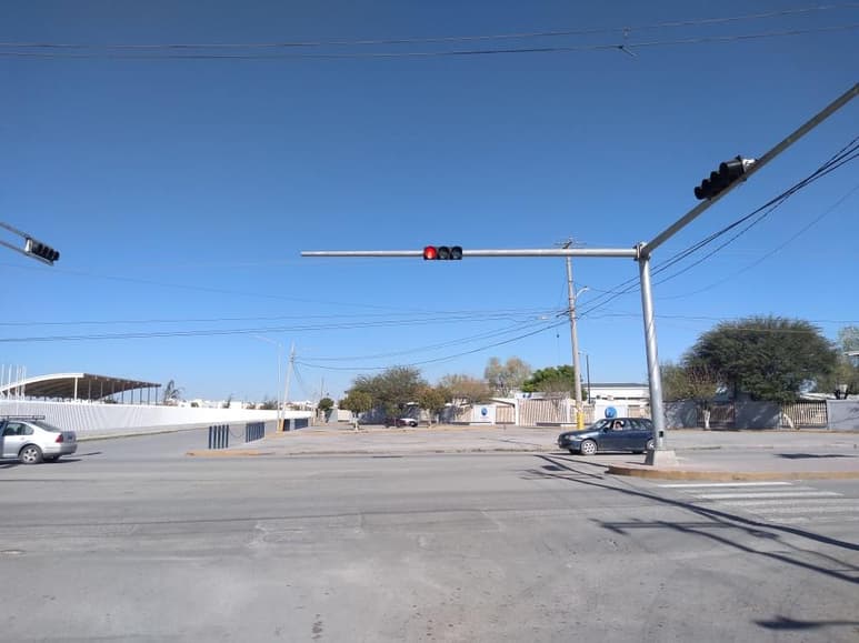 Se trata del entronque entre la avenida Universidad y la calle Del Bosque. (EL SIGLO DE TORREÓN)
