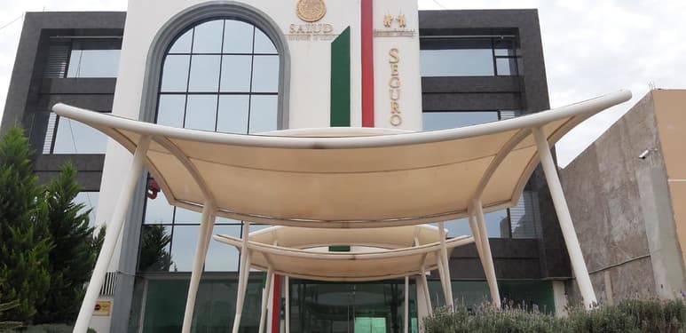 Las oficinas donde estaba la sede del Seguro Popular lucen vacías, el personal se quedó sin trabajo. (EL SIGLO DE TORREÓN)