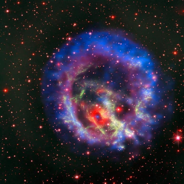 Investigadores de la Universidad de Harvard han descubierto la estructura gaseosa más grande vista nunca en nuestra galaxia, una onda compuesta de numerosas formaciones estelares. (ARCHIVO)