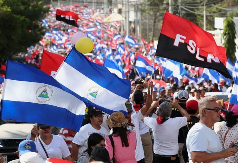 Ortega cumplió 13 años en el poder el viernes, pero fue celebrado por los sandinistas este sábado. (EFE)