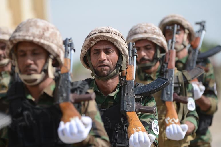 Al menos cuatro miembros de las Fuerzas Aéreas de Irak resultaron heridos este domingo por el impacto de cohetes en la base militar de Al Balad, en la que están presentes tropas estadounidenses y ubicada en la provincia de Saladino, en el centro del país. (ARCHIVO)