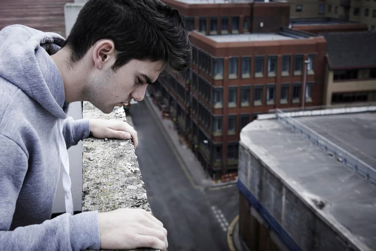Enero es mes de alarma para las personas con riesgo de conducta suicida. (ARCHIVO)