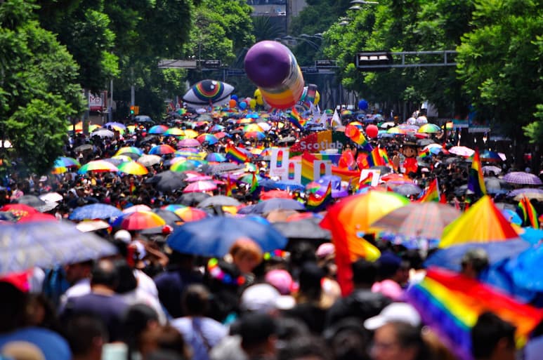 Del homicidio de odio hacia población LGBTTTI se tiene registro de su denuncia pública desde hace más de 25 años en México. (ARCHIVO)