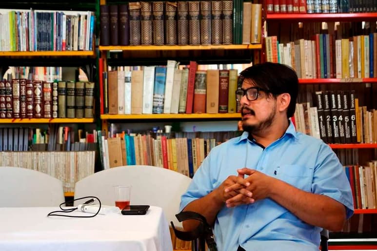 Trayectoria. Horacio Alejandro González Sánchez es profesor de filosofía y literatura, escritor, community manager y un trovador de las letras que se perfila como una promesa de la región. (CORTESÍA) 