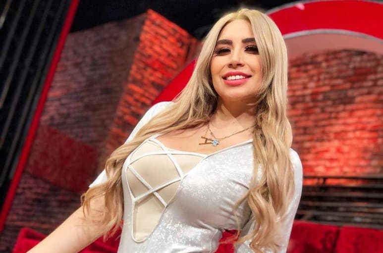 La conductora del programa Enamorándonos, Daniela Alexis, mejor conocida como la “Bebeshita”, ha sido duramente criticada en redes sociales tras mostrar su cuerpo sin retoques. (INSTAGRAM)