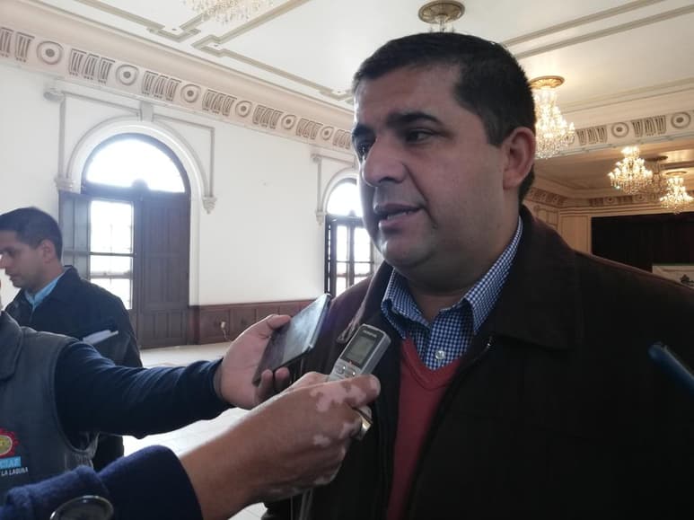 Anuncia Homero Martínez que la siguiente semana presentarán una plataforma digital en el renglón de seguridad pública, la cual permitirá conocer en tiempo real los índices delictivos en el municipio y los diferentes rubros. (VIRGINIA HERNÁNDEZ)