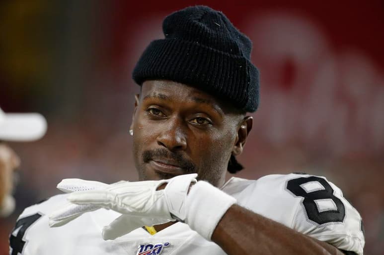 Brown fue cortado por los Raiders y posteriormente con los Patriots, ambas ocasiones por las acusaciones de conducta sexual inapropiada y violación. (CORTESÍA)