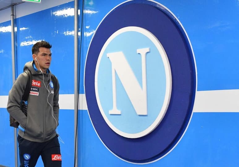 El mexicano no ha tenido actividad con el cuadro napolitano desde la llegada de Gennaro Gattuso. (ESPECIAL)