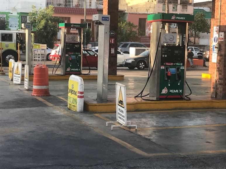 El titular de Profeco dijo que el promedio del precio de la gasolina regular será de 18.20 centavos, en la Magna 19.73 y en diesel 19.48. (ARCHIVO)