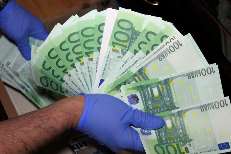 En la nota se informó que México obtuvo la tasa cupón más baja de toda su historia para ir por bonos denominados en euros. (ARCHIVO)