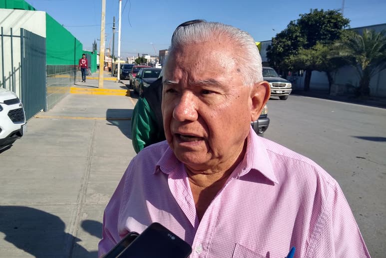 Salgado Brito lamentó lo sucedido la noche en la que los derechohabientes acudieron y no había personal médico que los atendiera.
(DIANA GONZÁLEZ)