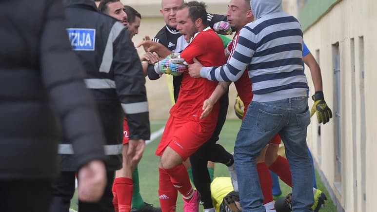 El jugador pagó 100 euros para salir de prisión. (RT)
