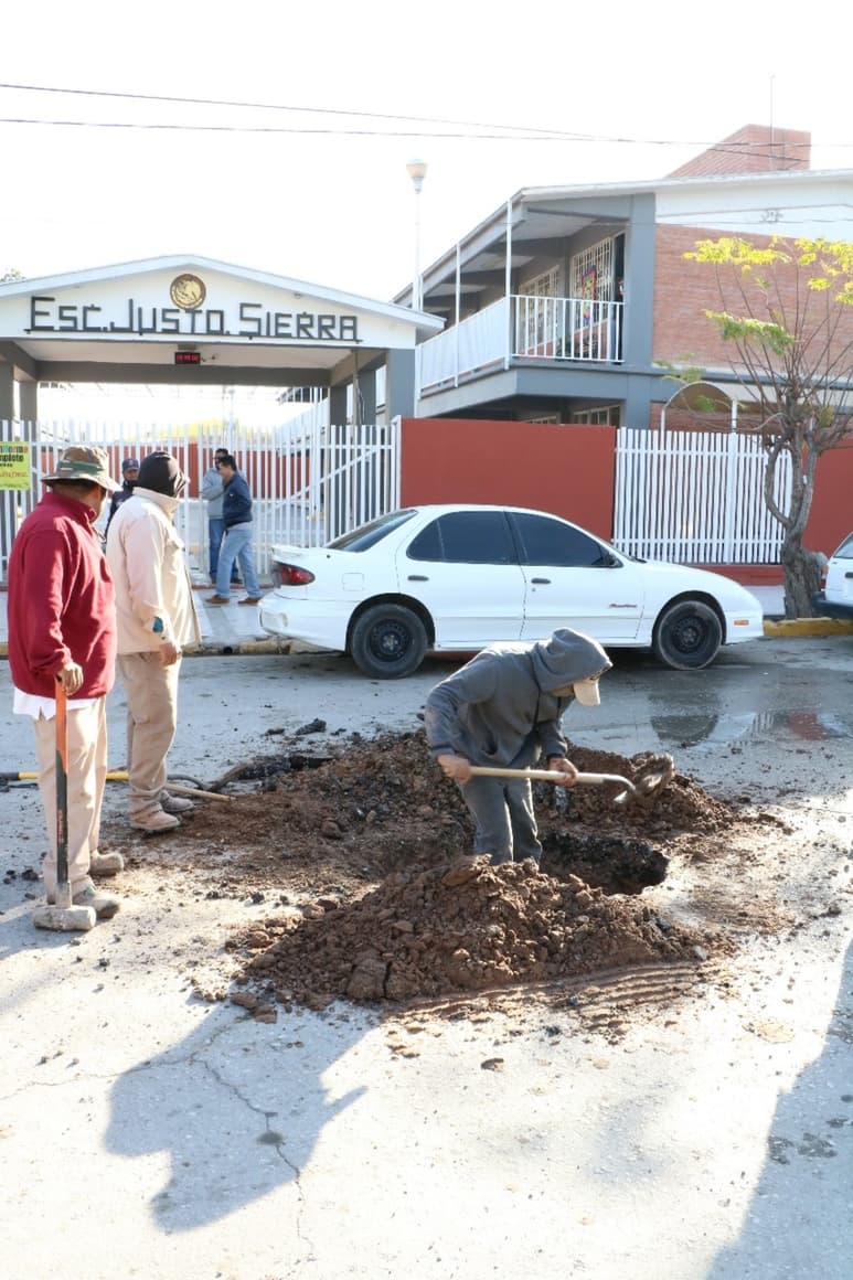 Exhorta Simas a la población a reportar las anomalías a su línea para atención ciudadana, a través del teléfono 7722211. (EL SIGLO DE TORREÓN / Diana González)