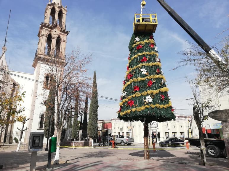 A partir del día jueves, se inician los trabajos de colocación de vialetas que delimitarán los lugares restringidos de estacionamiento. (EL SIGLO DE TORREÓN)