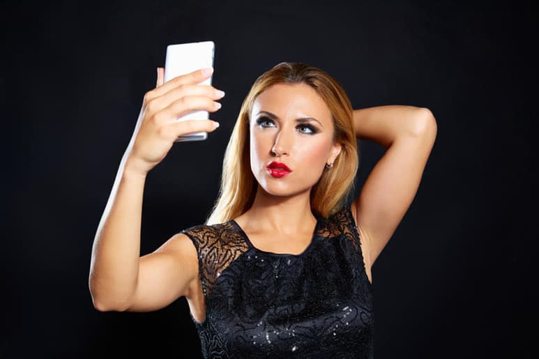 Make App, una aplicación que sirve para ver cómo luce alguien en una imagen sin maquillaje. (ARCHIVO)
