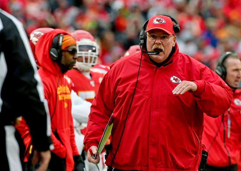 Andy Reid es el único de los cuatro coaches restantes en los playoffs, que ha dirigido un equipo en el Super Bowl. (AP)