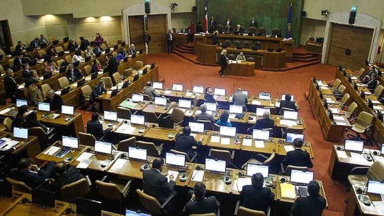 El estudio detalla que entre 2009 y 2017 el número de mujeres candidatas al Congreso aumentó en un 24.4 %.