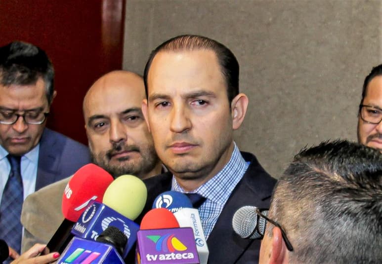 “No más cortinas de humo, el avión presidencial lamentablemente lo han usado para hacer política y lamentablemente no habla el Presidente de lo que es fundamental y de lo que sí es serio”, afirmó Cortés. (ARCHIVO)
