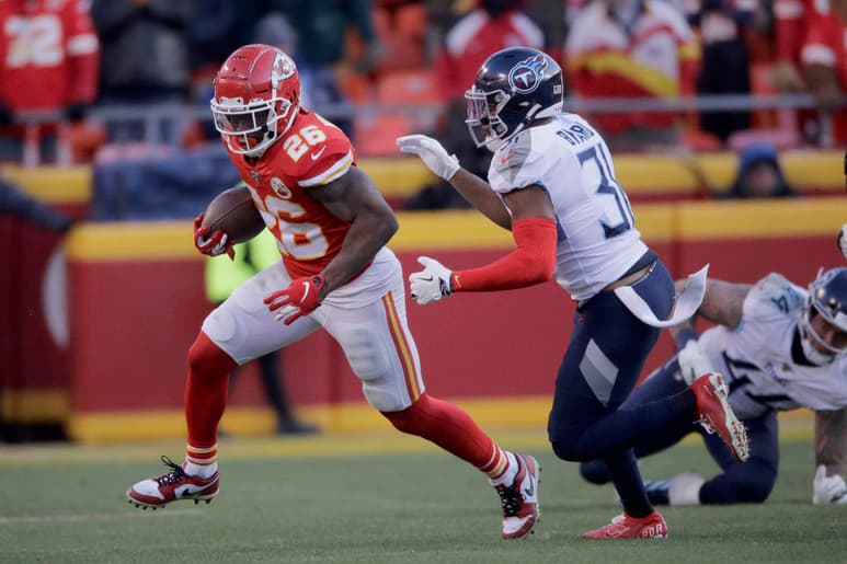 El equipo de Kansas City se logró imponer como local a los Titanes de Tennessee. (AP)
