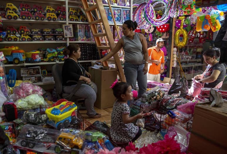 La industria mexicana puede elevar sus ventas, las cuales al cierre ascendieron a dos mil 900 millones de dólares. (ARCHIVO)
