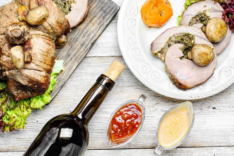 La carne de puerco envuelve distintos mitos que han llevado a personas incluso dejar de consumirla rotundamente. (ARCHIVO)