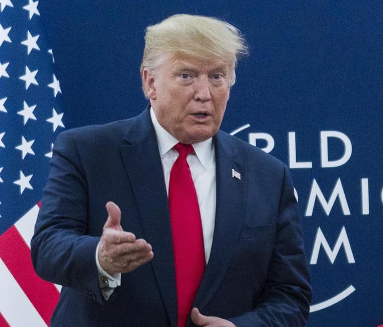 Trump encontró una audiencia amable en los miles de asistentes a la 'Marcha por la vida', una manifestación que desde 1974 reúne anualmente en Washington a miles de personas que se oponen al derecho a abortar. (ARCHIVO)