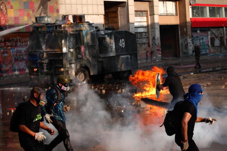La Comisión Interamericana de Derechos Humanos (CIDH) comenzó este domingo su misión de observación sobre el terreno de las protestas en Chile. (ARCHIVO)