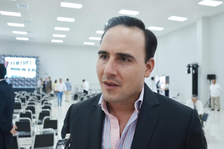 Fue el pasado fin de semana que el presidente visitó la ciudad, donde el acalde, en conjunto con el gobernador, Miguel Ángel Riquelme, tuvieron una pequeña intervención con el mandatario federal. (ARCHIVO)