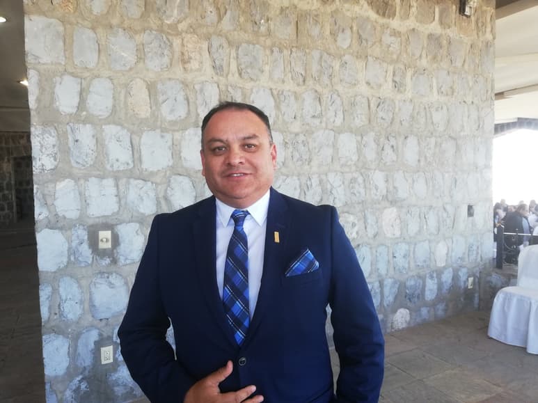 El presidente nacional del Colegio de Arquitectos detalló que la forma de ejecutar las obras del Gobierno federal no son las adecuadas. (BEATRIZ A. SILVA)
