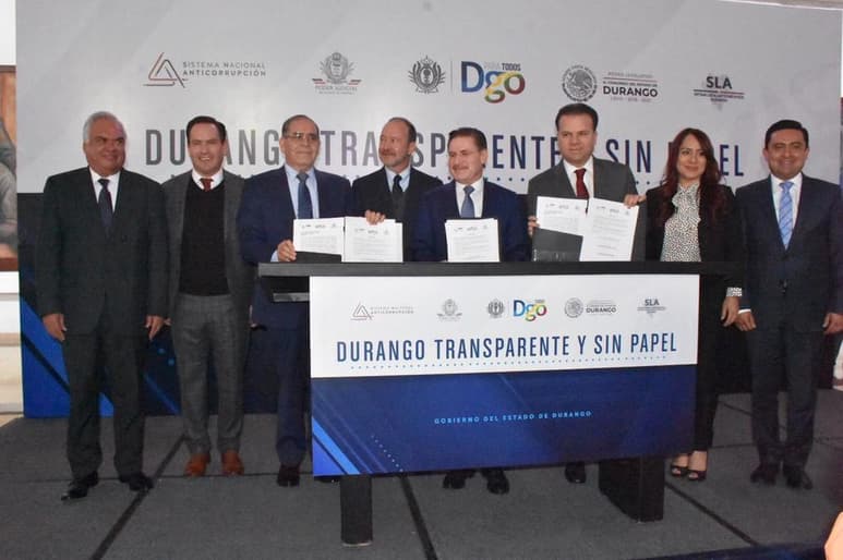 El acto fue realizado el martes por la mañana en el Centro Cultural y de Convenciones Bicentenario, en el aula Rosaura Revueltas. (EL SIGLO DE TORREÓN)