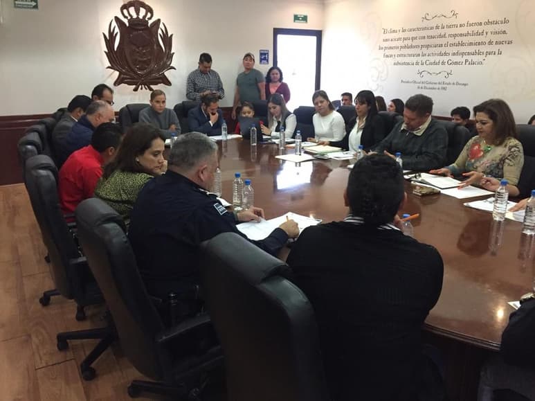 El día de ayer se discutieron distintas estrategias en sesión de cabildo en Gómez Palacio. (EL SIGLO DE TORREÓN/ANGÉLICA SANDOVAL)
