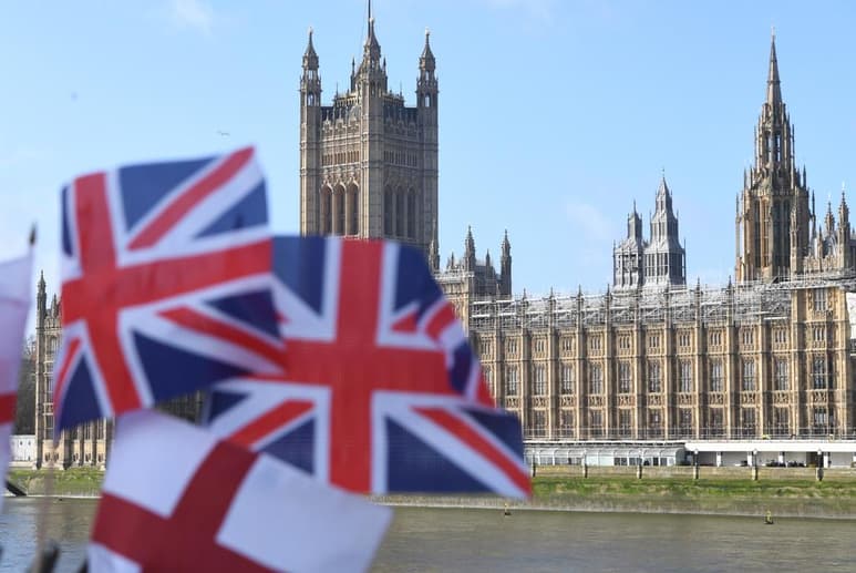 Funcionarios británicos presionaron a la Unión Europea para conseguir un acuerdo de libre comercio como el que hay con Canadá. (EFE)