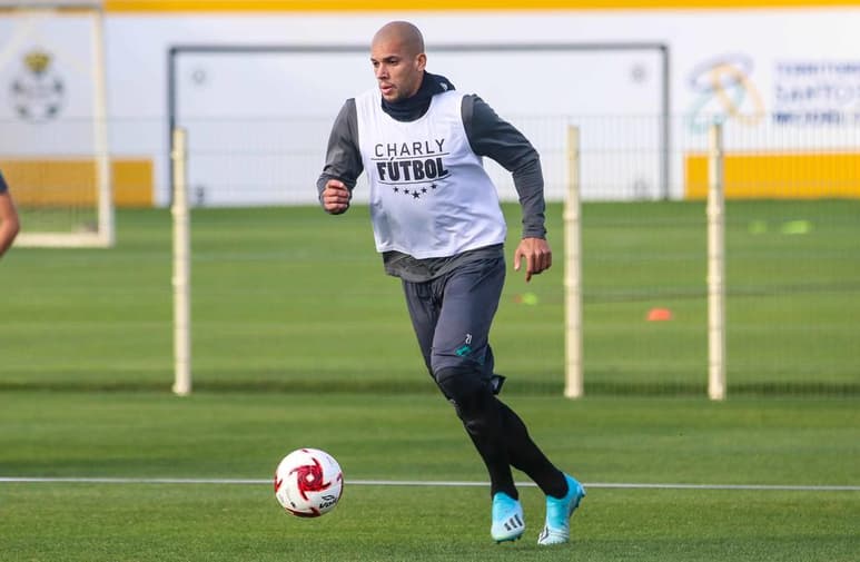 El defensor brasileño, Matheus Dória, aseguró que no es una opción el culpar solamente a dos o tres jugadores, pues todos tienen responsabilidad. (ARCHIVO)