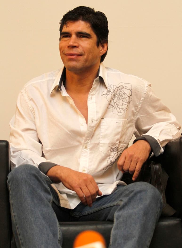 Sincero. El actor Alberto Estrella dice que no conoce las capacidades actorales de la oaxaqueña. (ARCHIVO)