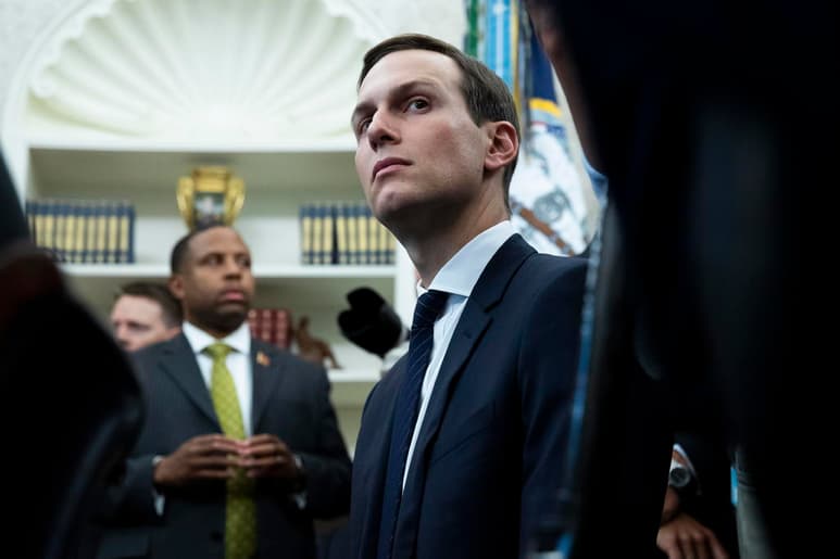 Kushner (foto) mantuvo un almuerzo privado con los embajadores. (EFE)