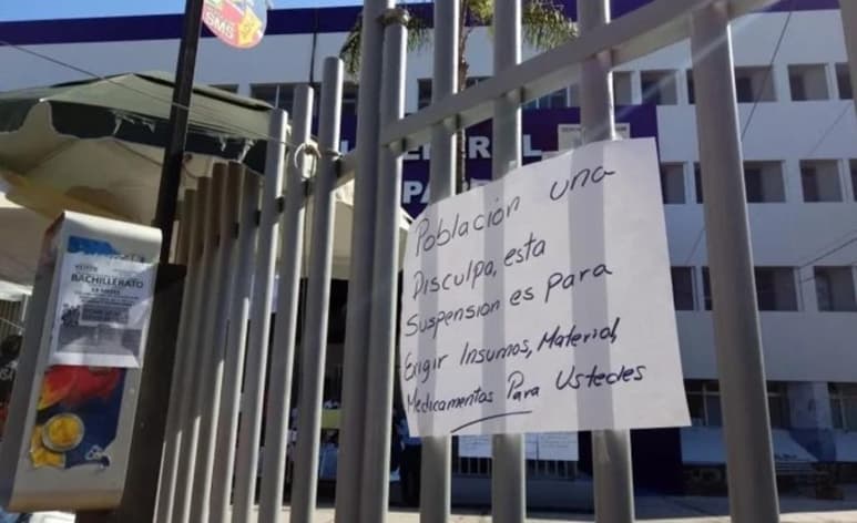 El secretario general de la Sección 19 del Sindicato Nacional de Trabajadores de la Secretaría de Salud (SNTSS), Gil Magadán Salazar, informó que el paro se lleva a cabo en ocho hospitales generales, cuatro comunitarios, tres jurisdiccionales y 220 centros de salud. (ESPECIAL)
