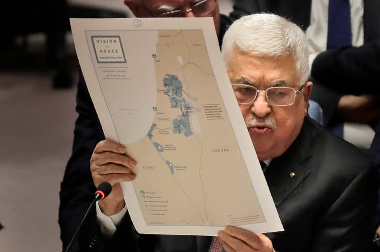 Según Abás (foto), el plan estadounidense supondría un Estado palestino completamente fragmentado e inviable. (AP)