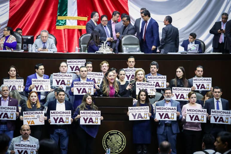 La diputada Frida Alejandra Esparza, del Partido de la Revolución Democrática (PRD), aseguró que este día es para sensibilizar y concientizar sobre las dificultades que enfrentan los niños que padecen esta enfermedad. (EL UNIVERSAL)