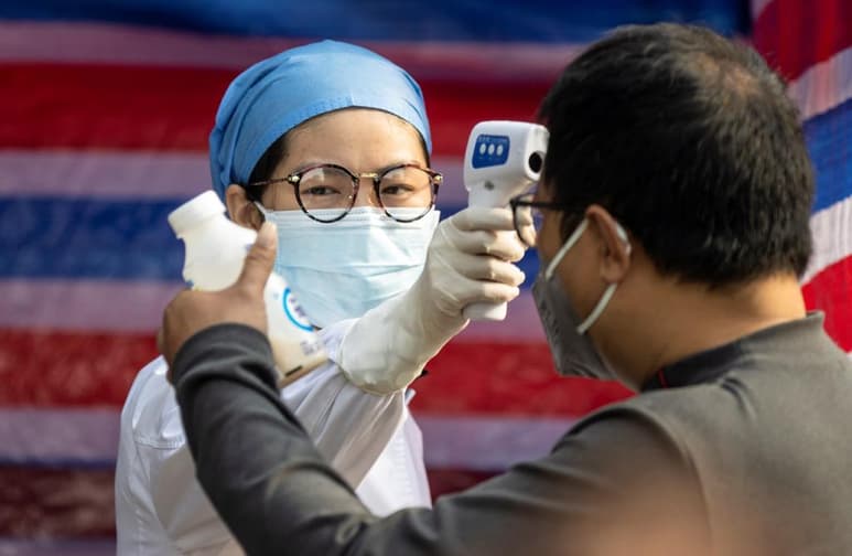 En Hubei, epicentro del brote, se contabilizaron además 4,823 nuevos casos, lo que eleva a 51,986 el número de casos detectados hasta ahora en dicha provincia. (EFE)