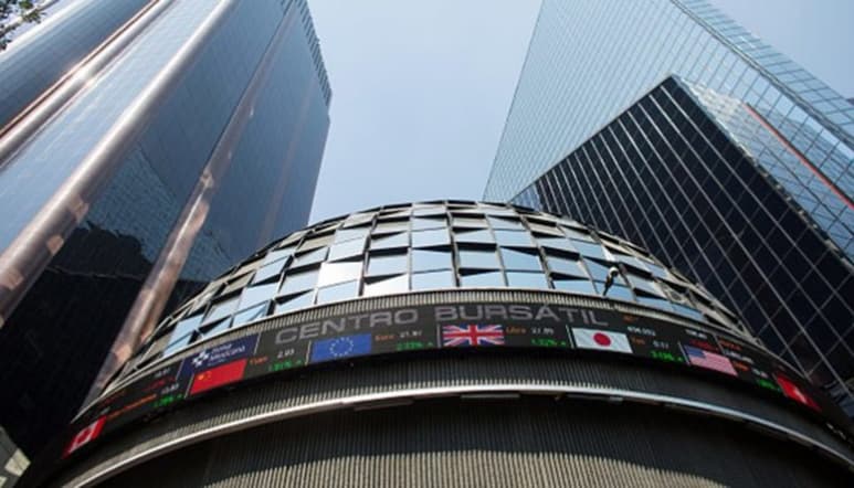 El IPC mexicano cerró en 45,005.12 unidades, con una pérdida de 333.25 puntos, que equivalen al 0.74 por ciento menos con respecto al cierre de la jornada previa. (ARCHIVO)