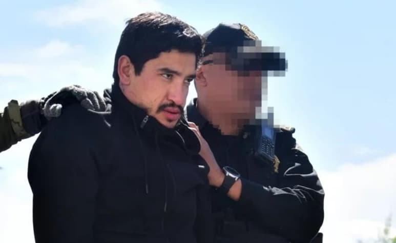 A las afueras del Reclusorio Norte, el abogado Arturo Toscano, refirió que la determinación fue un 'trabajo profesional técnico jurídico y que han fortalecido el Estado de Derecho en la Ciudad'. (ESPECIAL)
