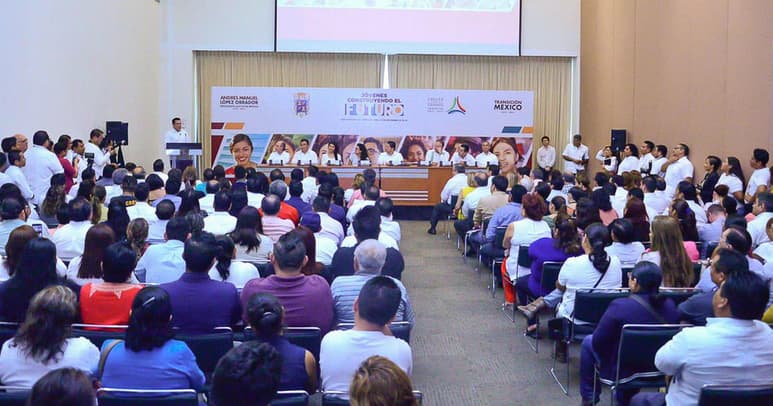 Los centros de trabajo en Durango que más aprendices tuvieron como parte del programa Jóvenes Construyendo el Futuro fueron empresas creadas al vapor y con direcciones de casas-habitación. (ARCHIVO)