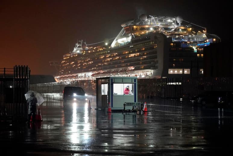 A diferencia de los que han sido extraídos de China por México, esta medida no aplica para quienes están en el crucero. (ARCHIVO)