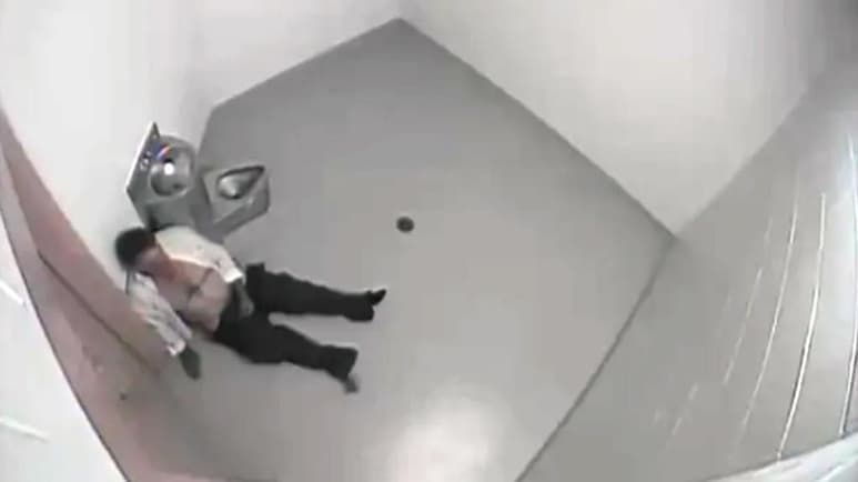 Asegura que no le ofrecieron ayuda médica. (INTERNET)