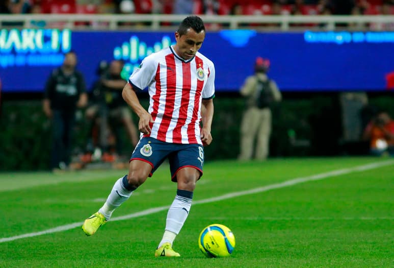 El exutbolista de las Chivas, llegó a al Salamanca para jugar en el futbol europeo. (ARCHIVO)